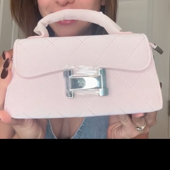 Baby pink small bag with chain crossbody strap with silver H designer look - Picture 5 of 6